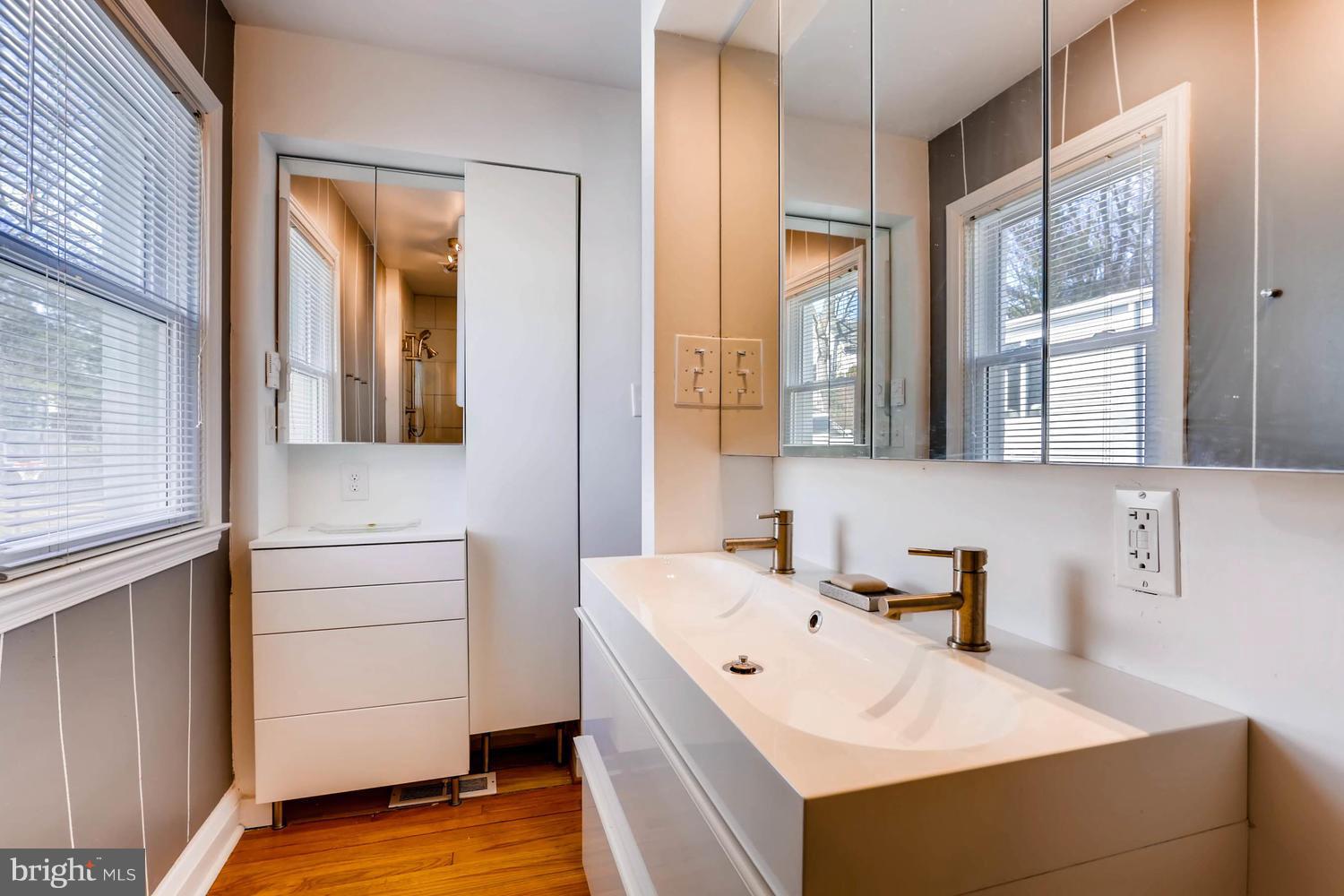 407 Terrace Way Baltimore, MD 21204 - Photo 16 of 28 Bath (Master), radiant floors