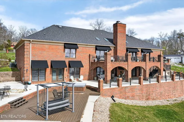 $1,579,500 | 1042 Holiday Drive, Crossville, TN 38555
