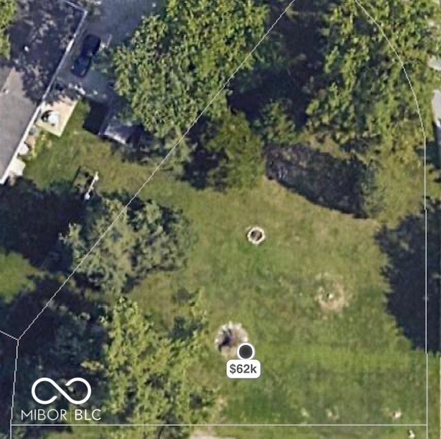 13260 Carthay Circle Fishers, IN 46038 - Photo 2 of 5