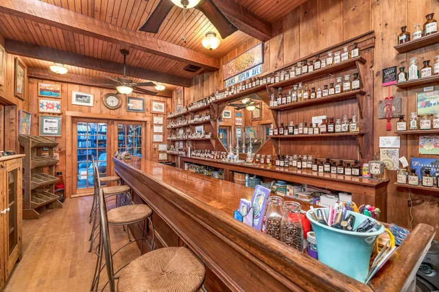 $999,000 | 48 Waukewan Road, New Hampton, NH 03256