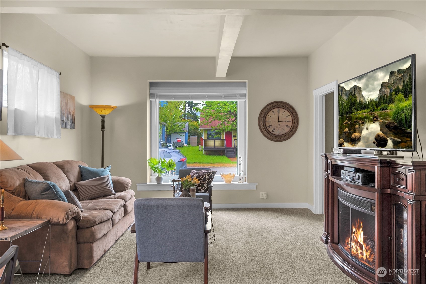 2708 18th Street Everett, WA 98201 - Photo 14 of 29 a living room with furniture and a flat screen tv