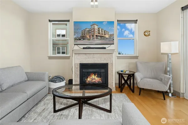$725,000 | 1880 25th Avenue Northeast, Unit 314, Issaquah, WA 98029