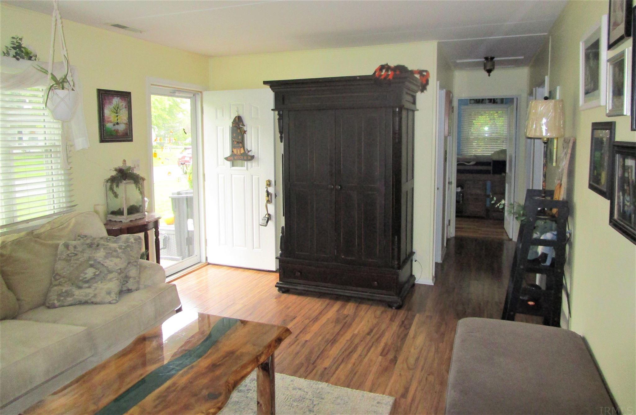 263 Park Place Decatur, IN 46733 - Photo 11 of 20
