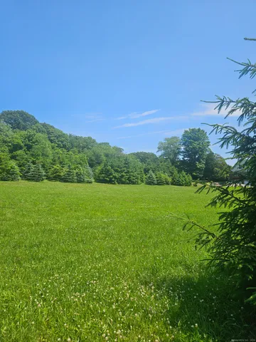 $260,000 | 508 Al Harvey Road, Stonington, CT 06378