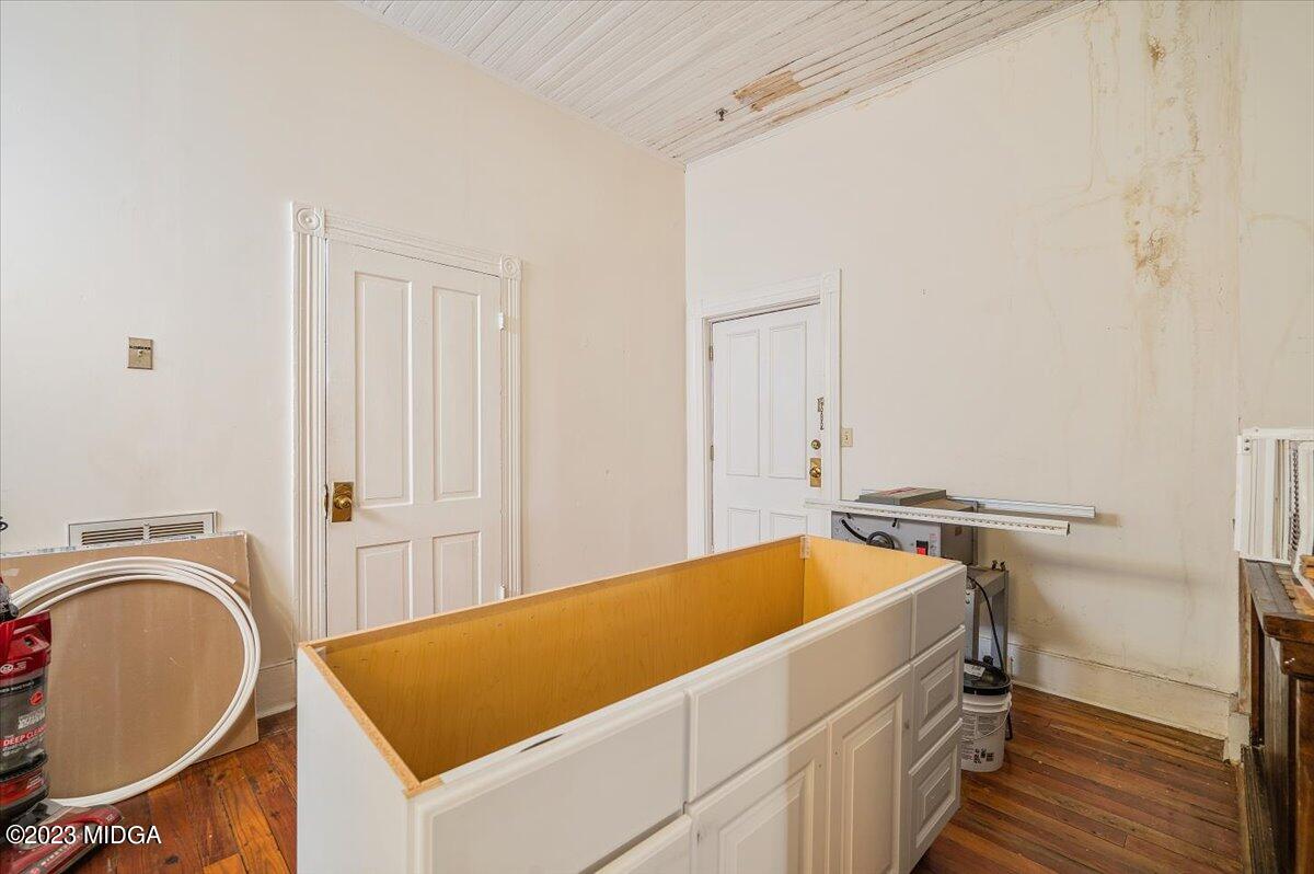 461 Pursley Street Macon, GA 31201 - Photo 16 of 25 a room with a sink and a stove top oven