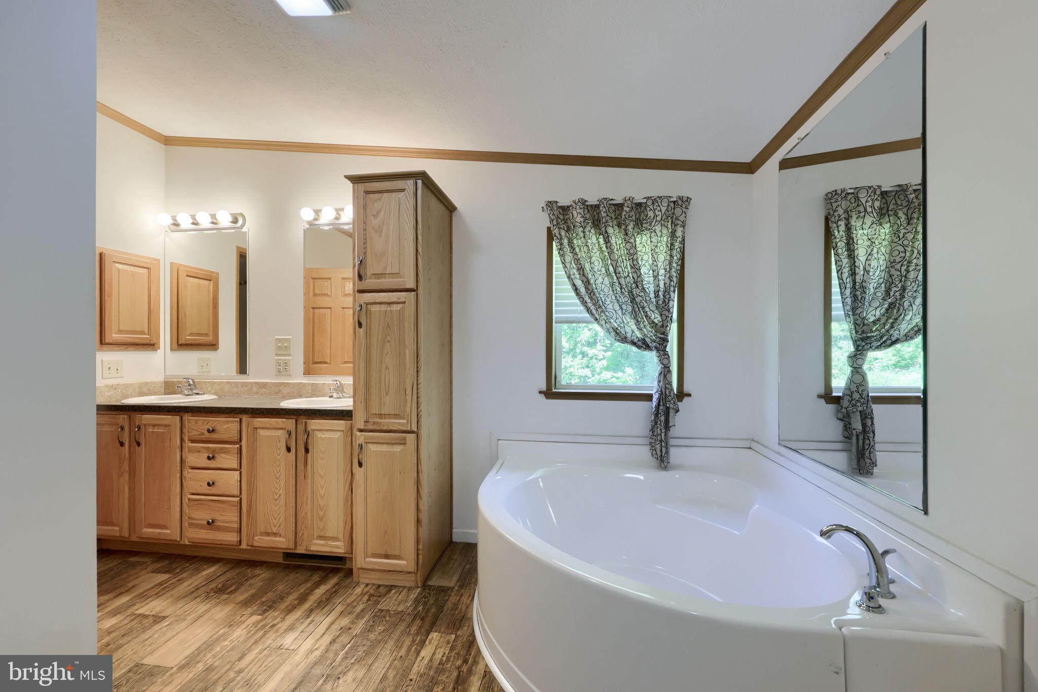 881 Camp Meeting Road East Earl, PA 17519 - Photo 26 of 50 Primary Bathroom