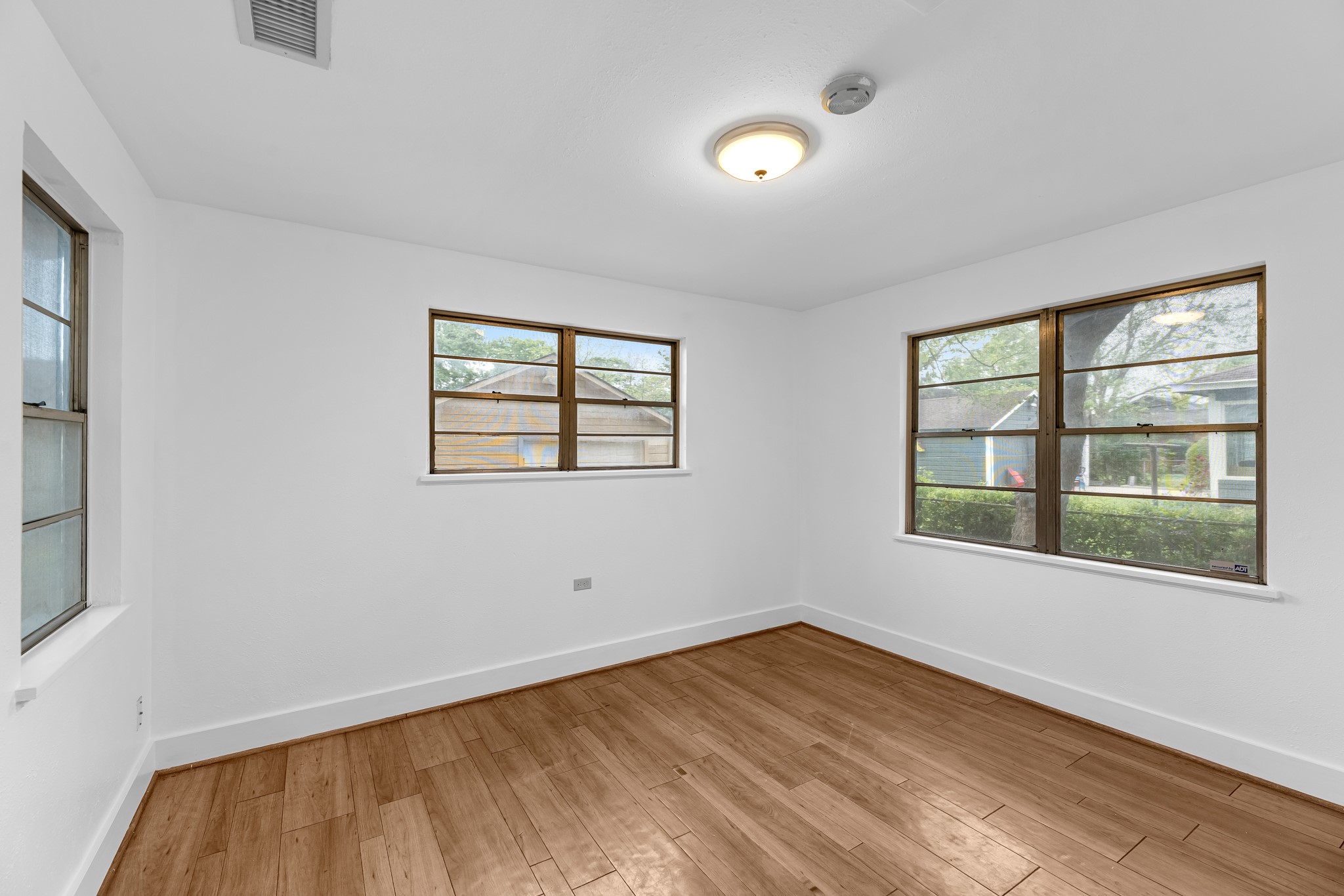 512 Gale Street Houston, TX 77009 - Photo 14 of 22