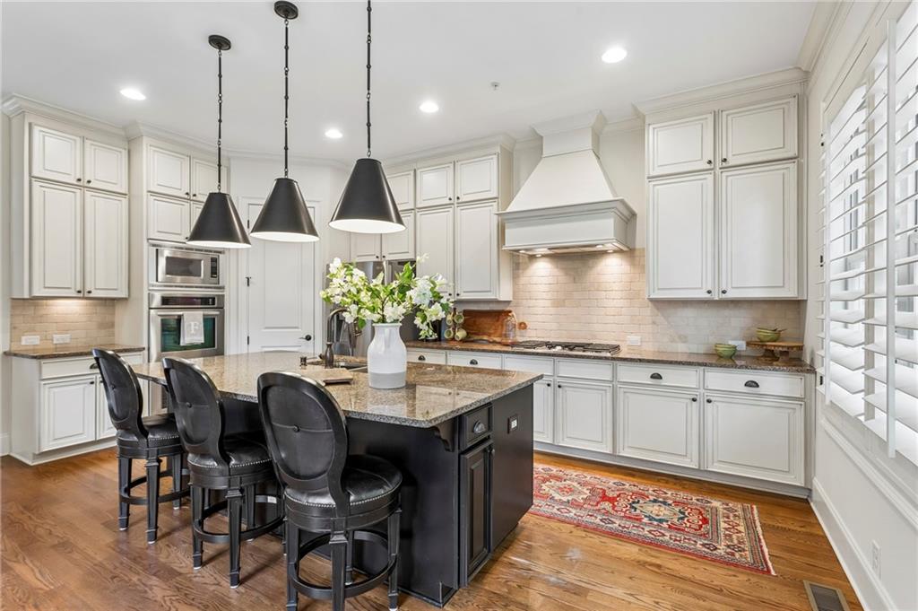 2775 Paces Lookout Lane Southeast Atlanta, GA 30339 - Photo 11 of 47