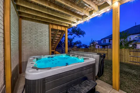 $799,990 | 212 Texas Bluebonnet Trail, Georgetown, TX 78628