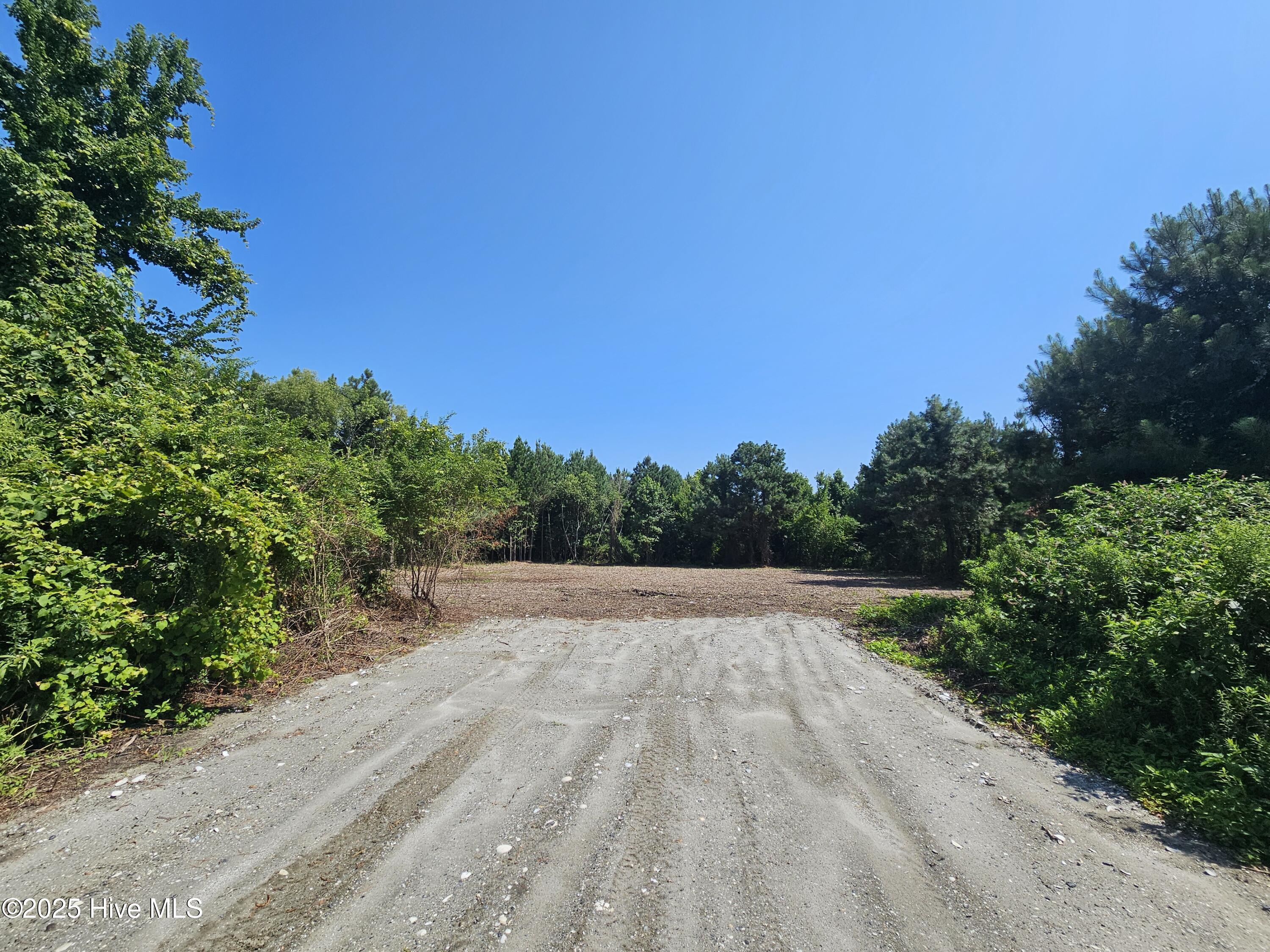 4 East Ridge Road Shawboro, NC 27973 - Photo 1 of 5 Drive into lot