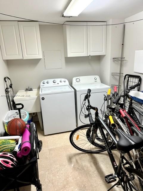 20201 East Country Club Drive, Unit 903 Aventura, FL 33180 - Photo 51 of 61 a utility room with dryer and washer