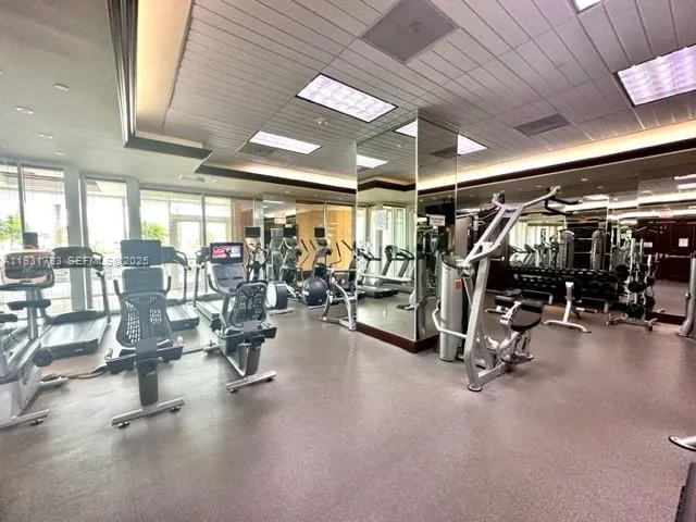 $10,500 | 20201 East Country Club Drive, Unit 903, Aventura, FL 33180