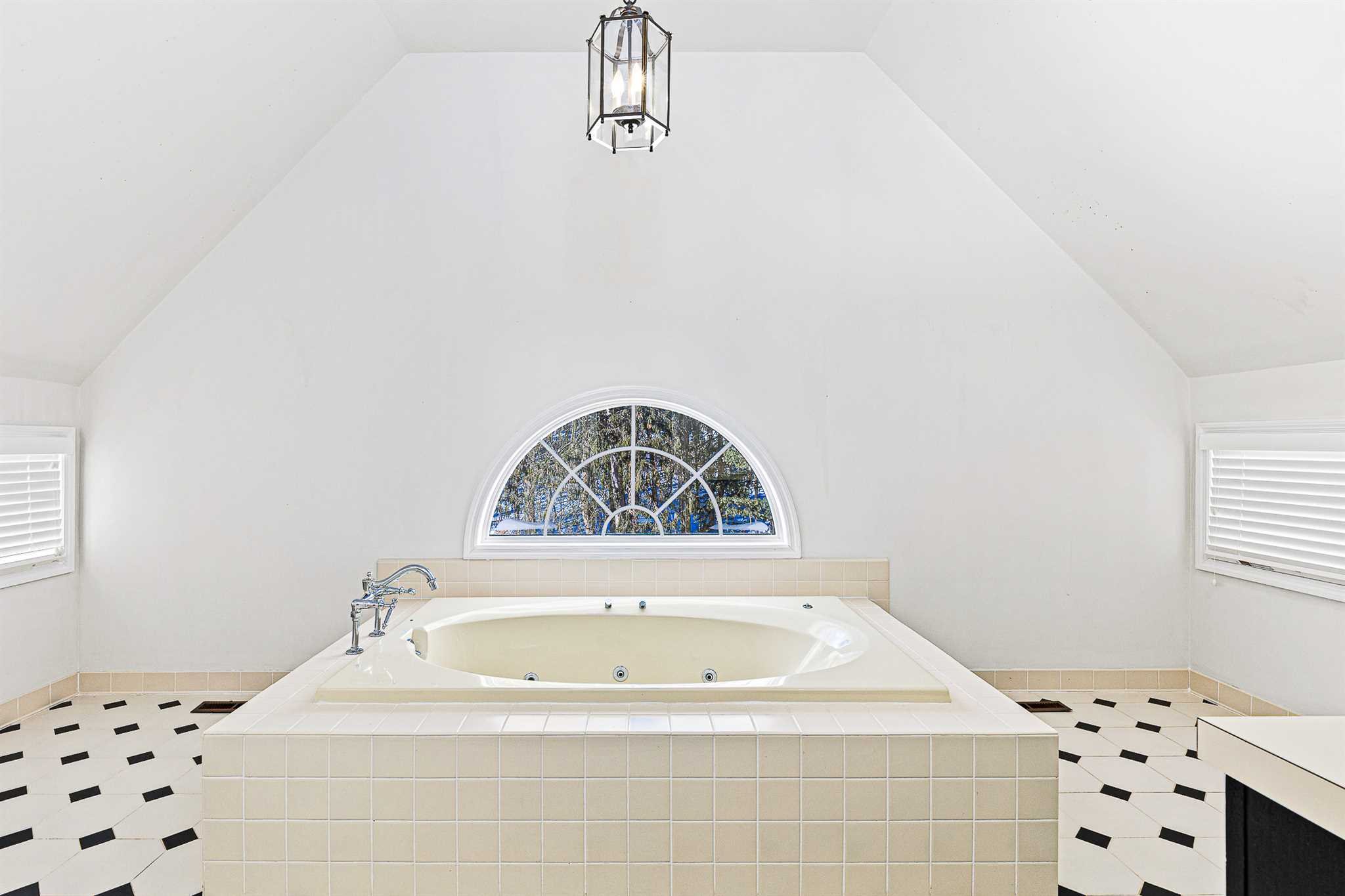 49 Linden Lane Millbrook, NY 12545 - Photo 24 of 29 a bathroom with a bathtub