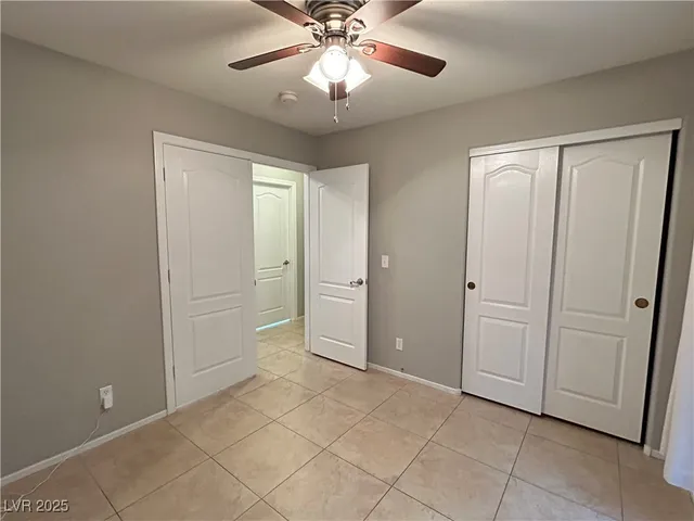 $2,000 | 7621 Prairie Corners Drive, Las Vegas, NV 89128