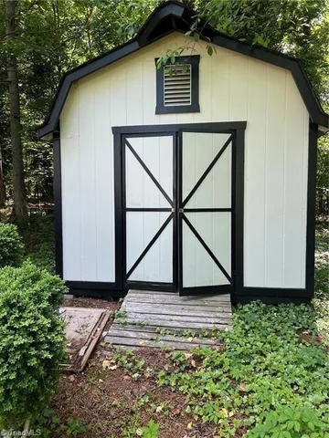 $209,000 | 3010 Brookhill Drive, Winston-Salem, NC 27127