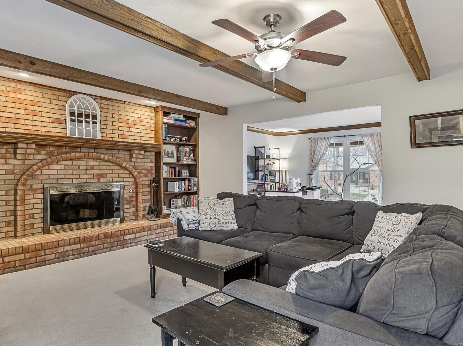 1039 Shadow Ridge Crossing O'Fallon, IL 62269 - Photo 4 of 30