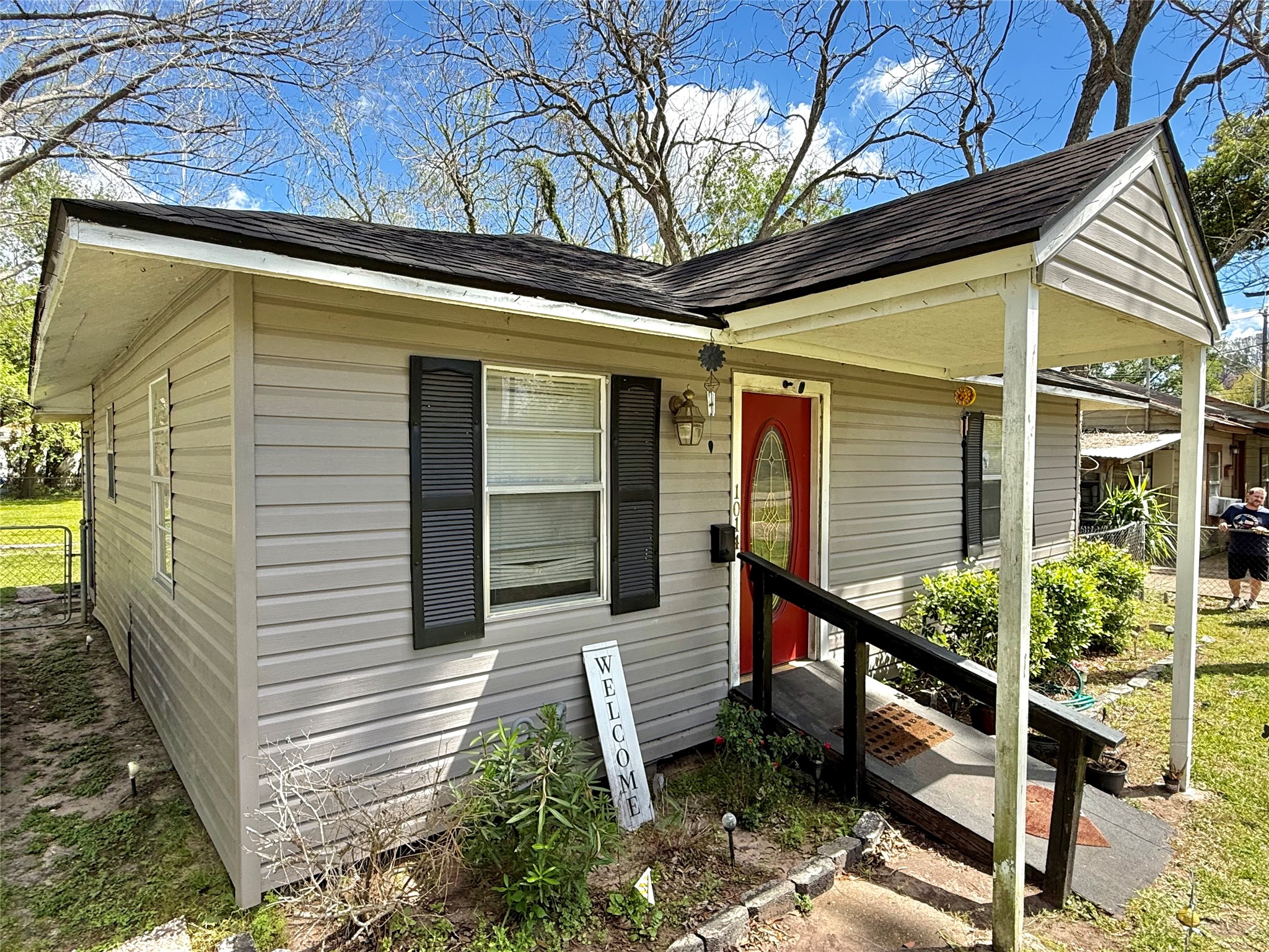 1014 North Arcola Street Angleton, TX 77515 - Photo 3 of 6