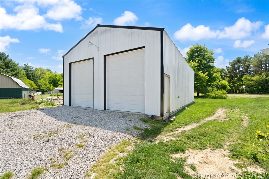 1868 East Harrod Road Austin, IN 47102 - Photo 49 of 57