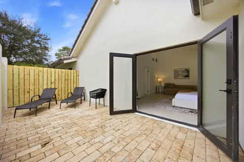 $2,295,000 | 7571 Estrella Circle, Boca Raton, FL 33433