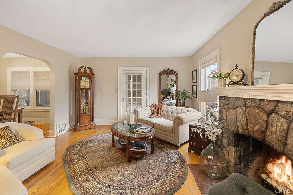 223 Wellington Road DeWitt, NY 13214 - Photo 11 of 44