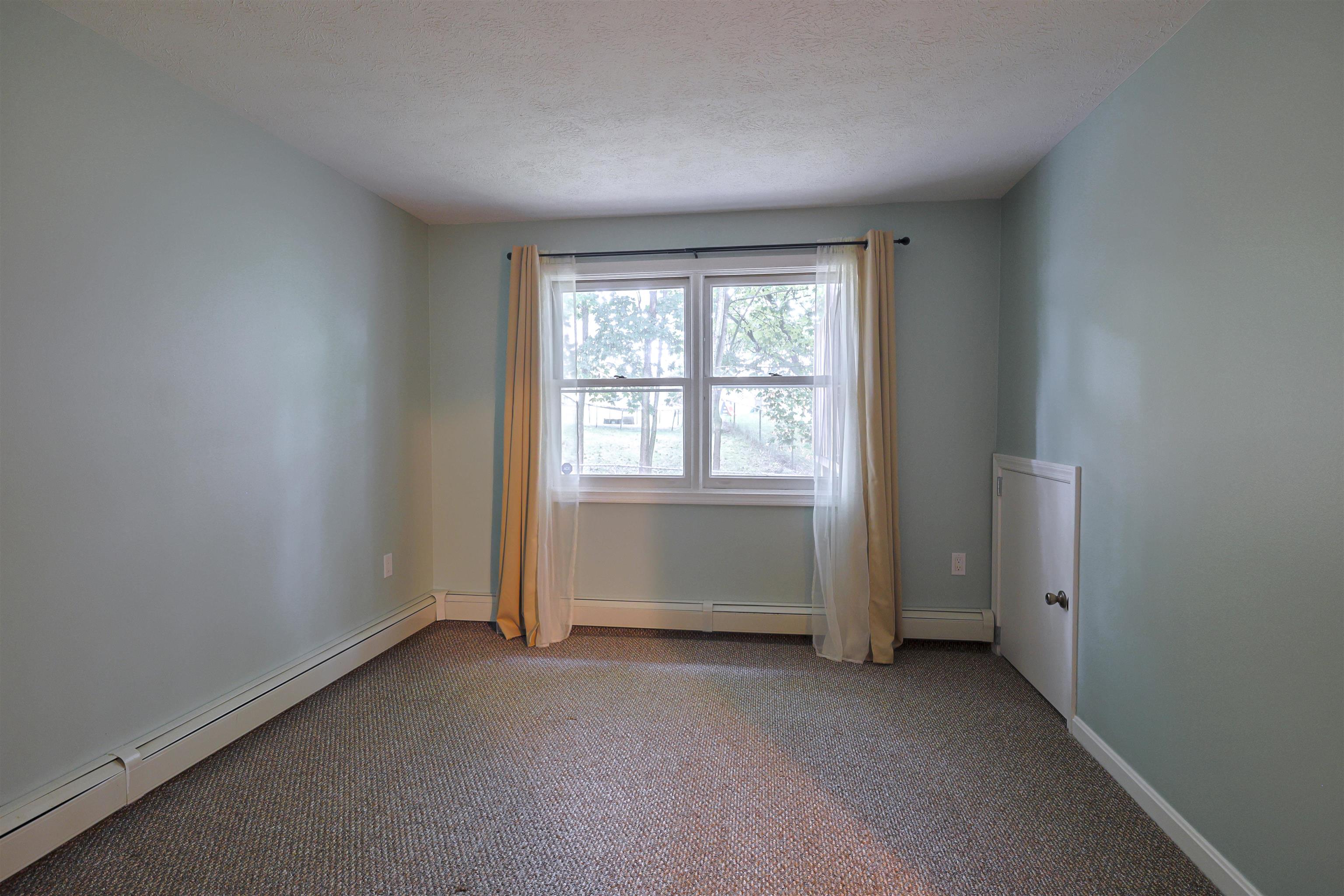 1325 Candia Road, Unit 10 Manchester, NH 03109 - Photo 20 of 28 Gallery Image 20
