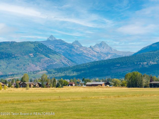 $2,137,000 | 150 West 550 South, Victor, ID 83455