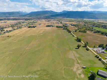 $2,137,000 | 150 West 550 South, Victor, ID 83455