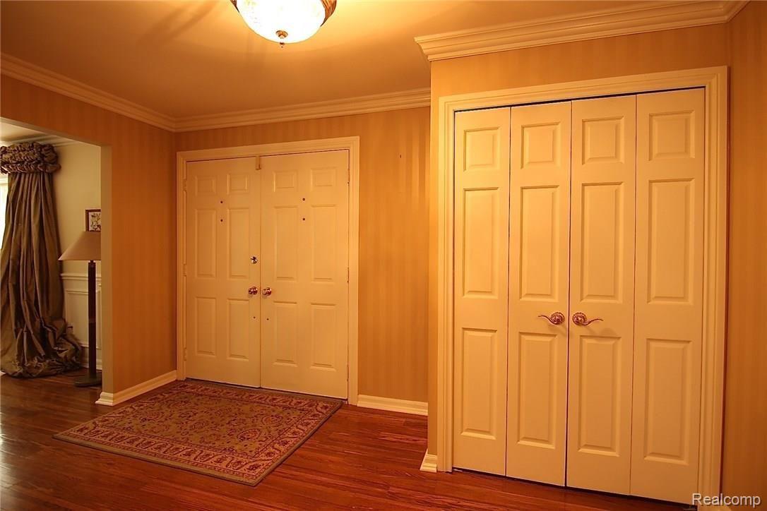 1651 North Kilburn Road Rochester, MI 48306 - Photo 6 of 52 IMG_8501.jpg