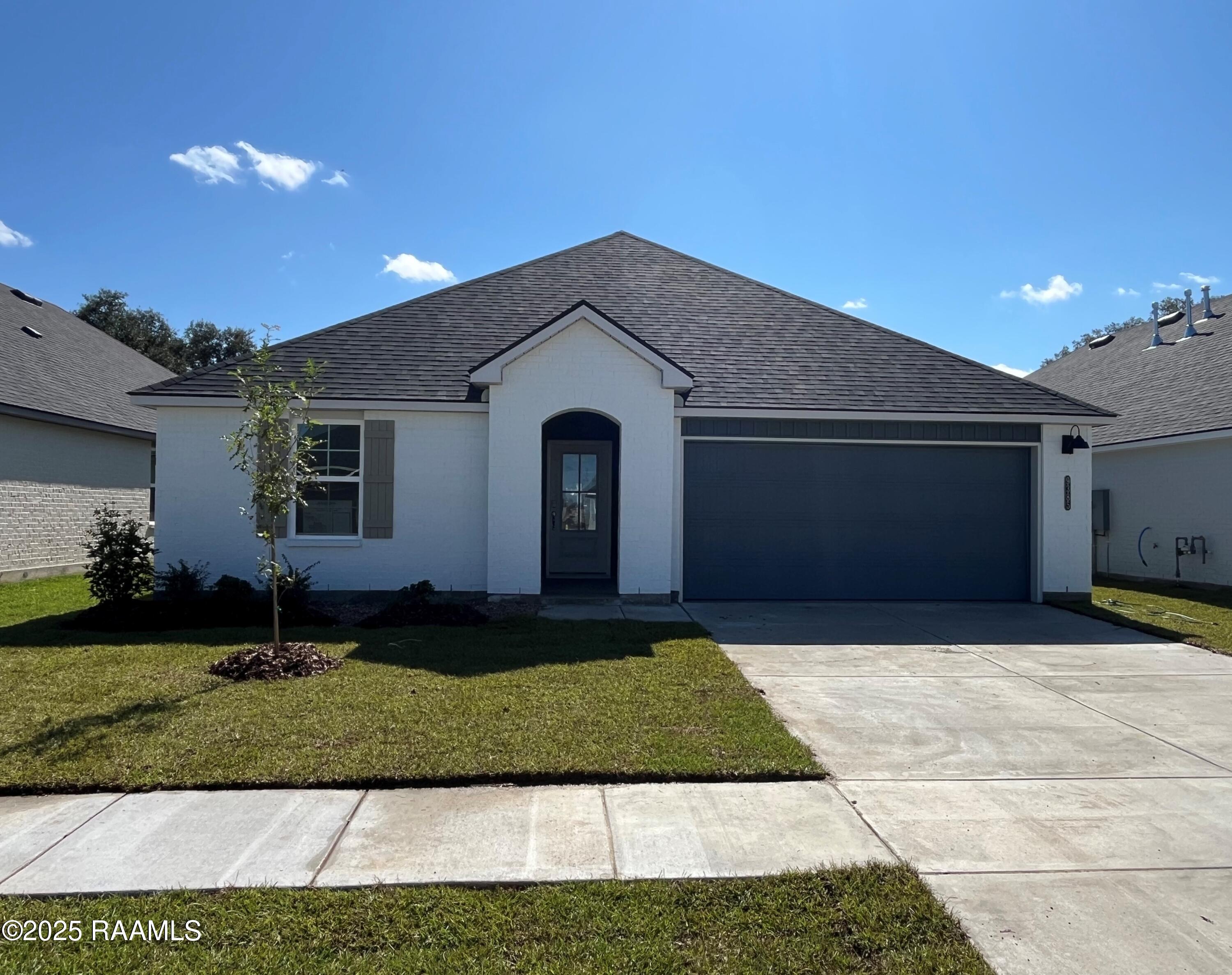 9385 Garrett Road - Front View