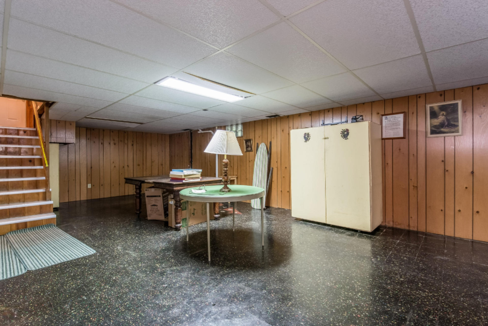 1022 Hampden Road Muskegon, MI 49441 - Photo 22 of 35 021-Recreation_Room-4232065-medium