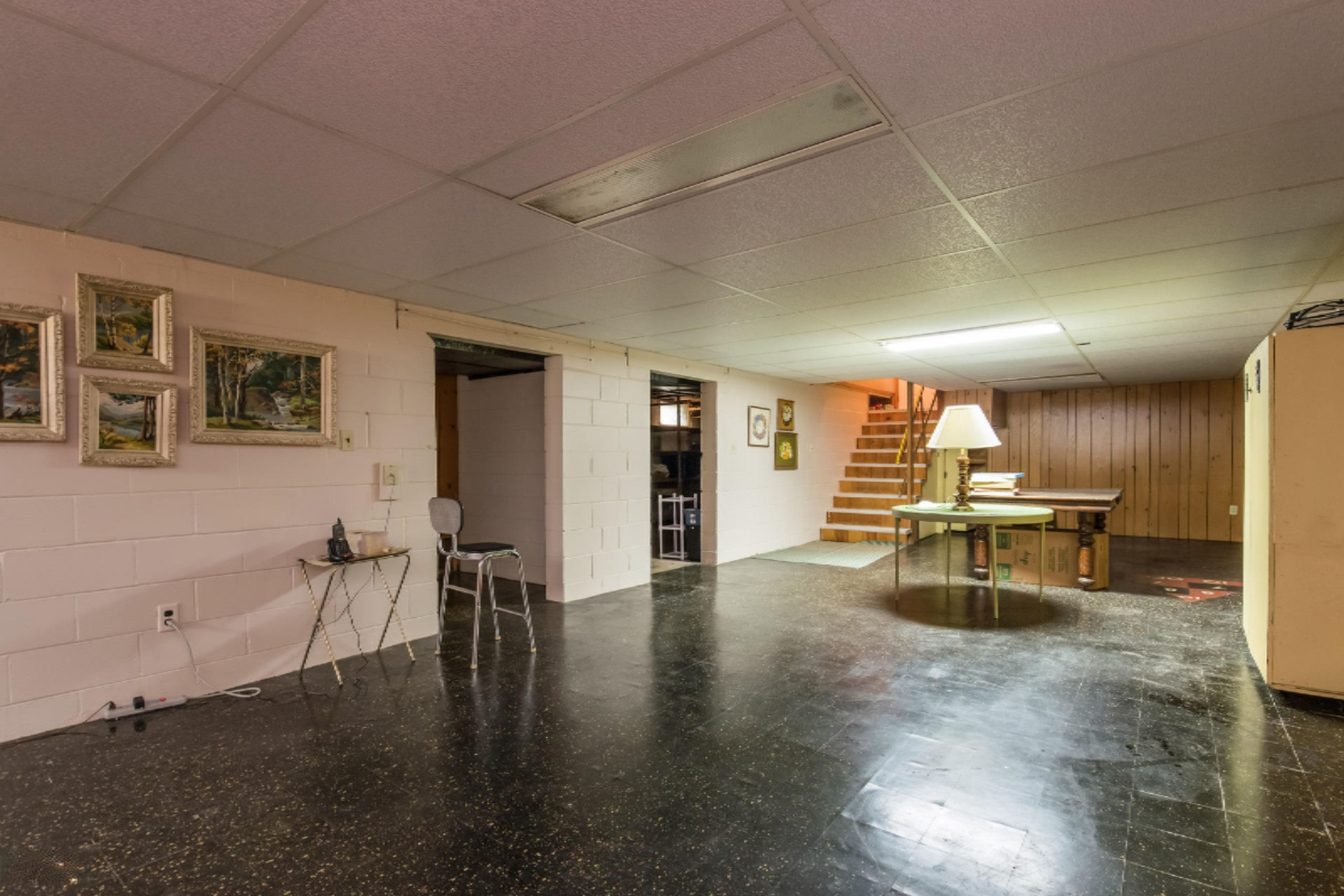 1022 Hampden Road Muskegon, MI 49441 - Photo 23 of 35 023-Recreation_Room-4232068-medium