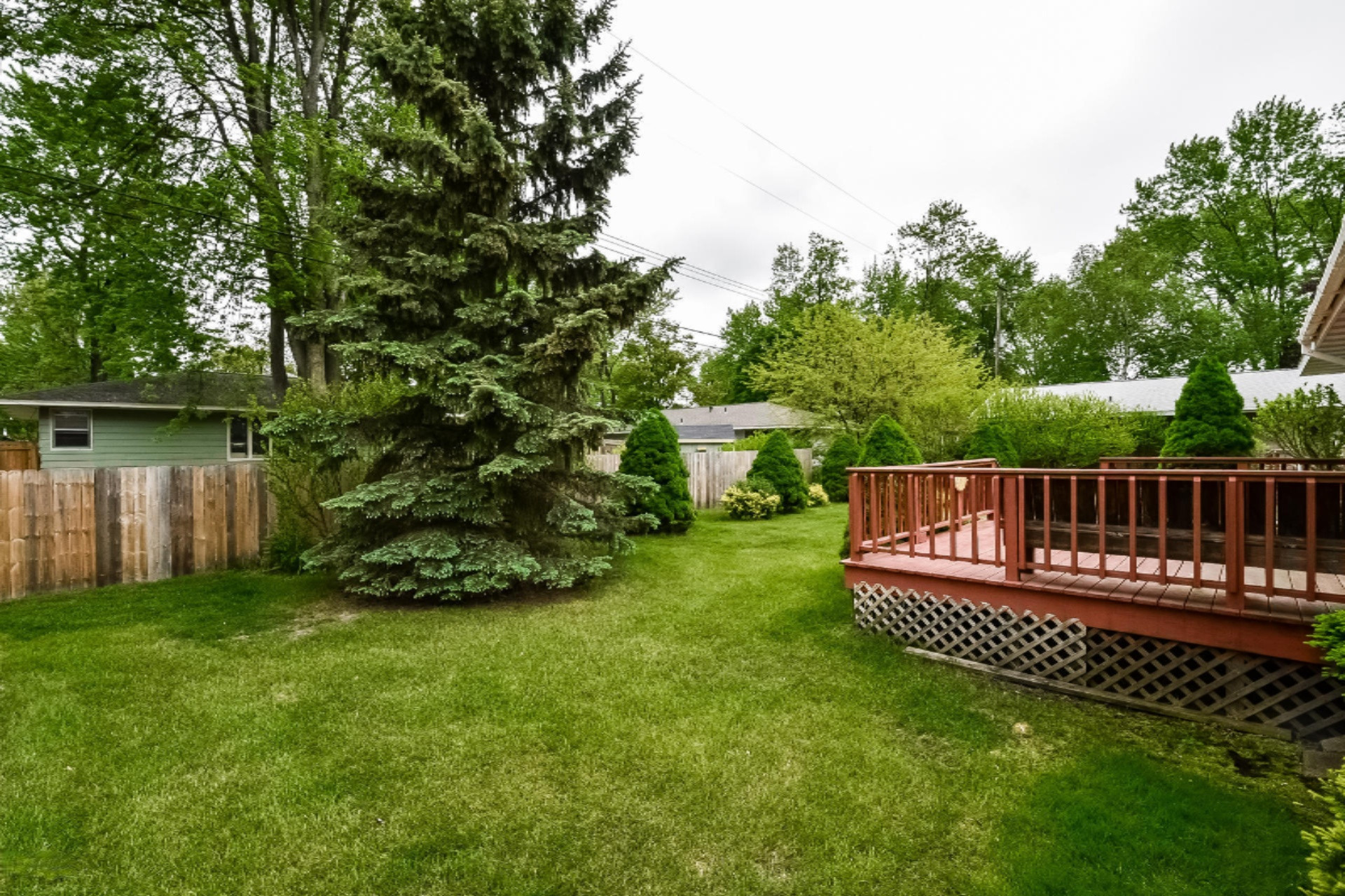 1022 Hampden Road Muskegon, MI 49441 - Photo 26 of 35 024-Deck-4232045-medium