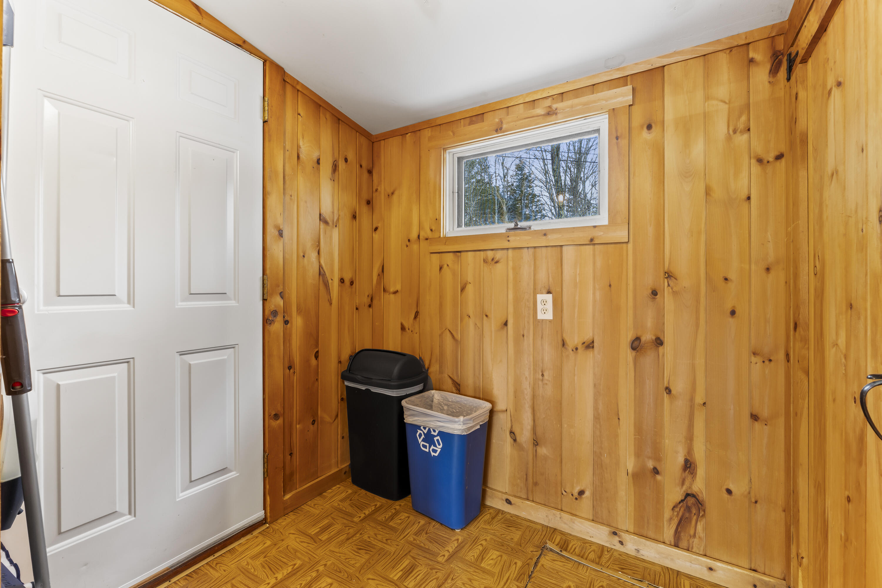 3442 Washington Road Waldoboro, ME 04572 - Photo 25 of 78 3442 Washington Rd_122