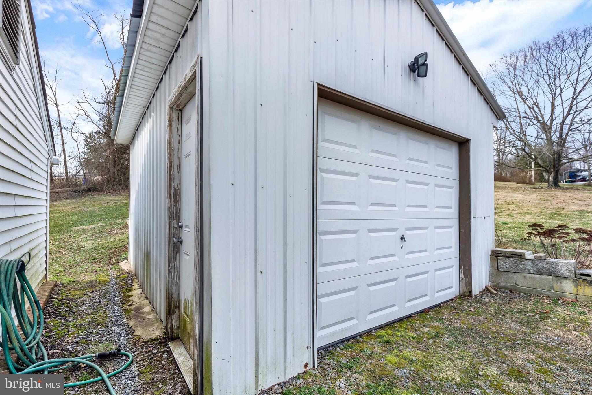 474 Mt Olivet Church Road Fawn Grove, PA 17321 - Photo 31 of 40 Smaller Garage