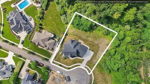 $1,350,000 | 205 Carry Back Court, Cranberry Township, PA 16066