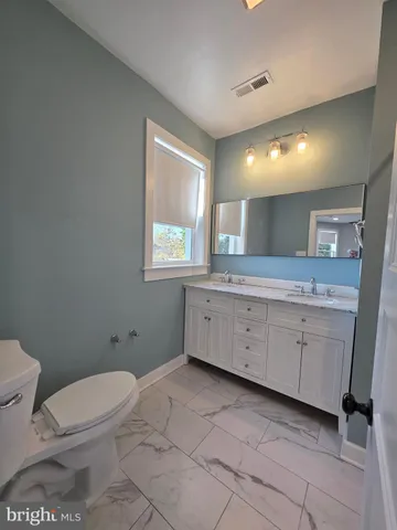 $3,200 | 602 West 19th Street, Wilmington, DE 19802