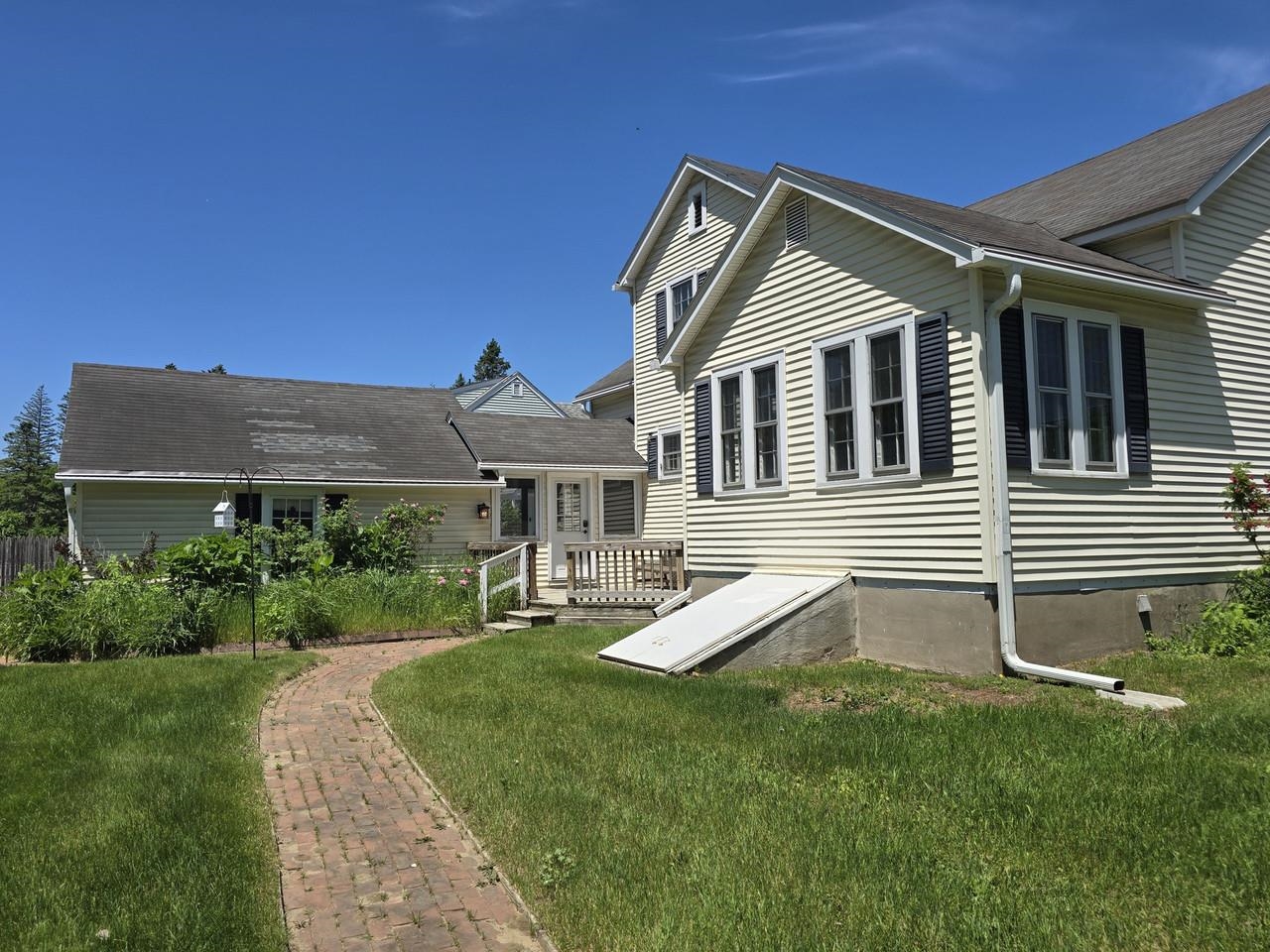 1495 Williston Road South Burlington, VT 05403 - Photo 43 of 47