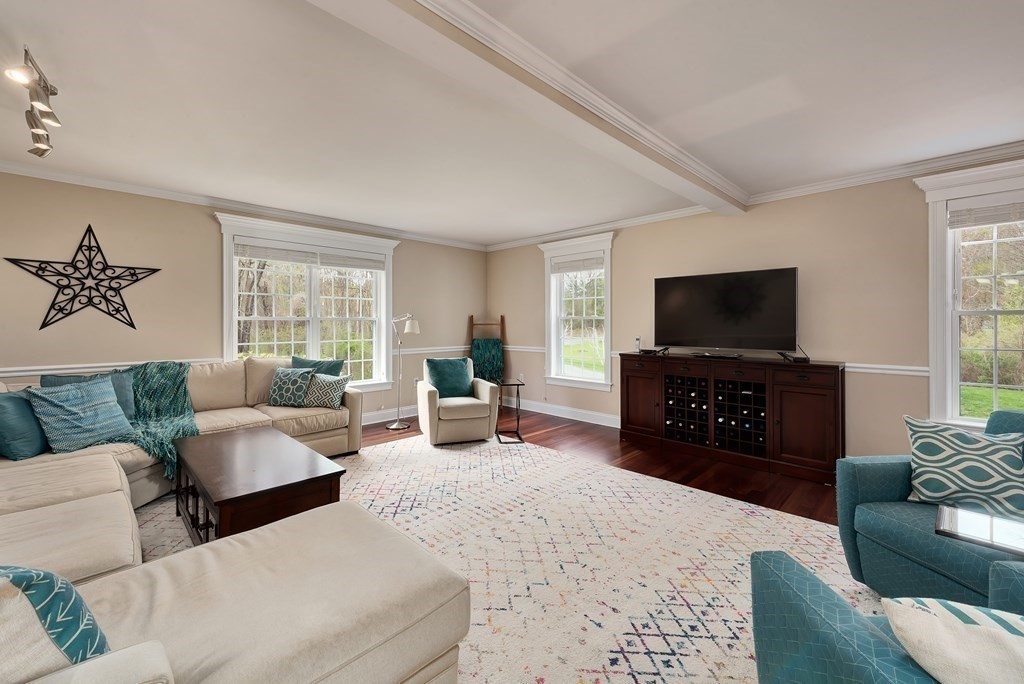 200 7 Star Road Groveland, MA 01834 - Photo 7 of 41 Gallery Image 7