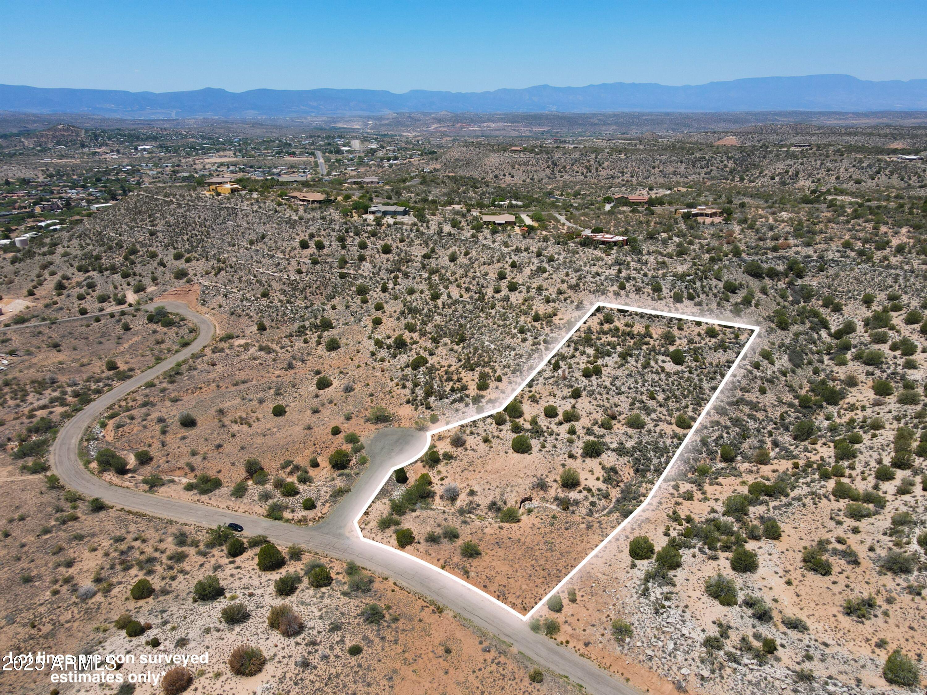 4890 North Falcon View Drive, Unit 154 Rimrock, AZ 86335 - Photo 3 of 9 an aerial view of beach