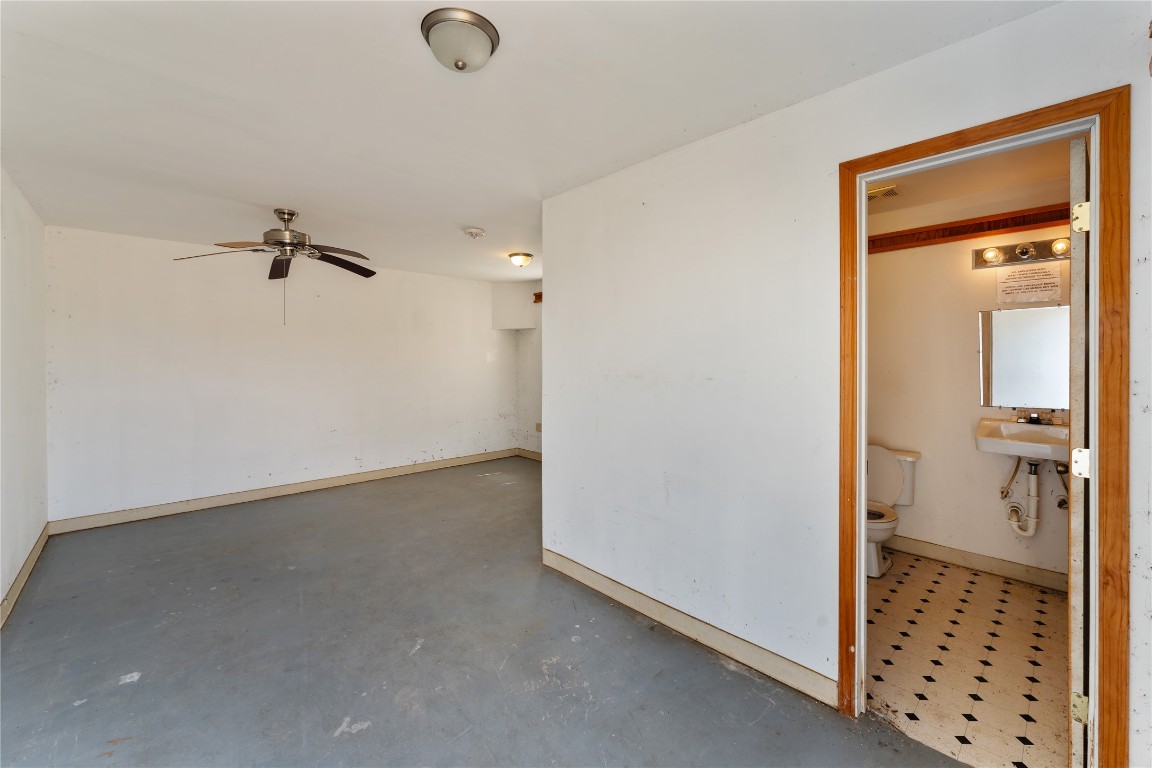 1585 Patton / Tx-10 Spur Rosenberg, TX 77471 - Photo 33 of 36