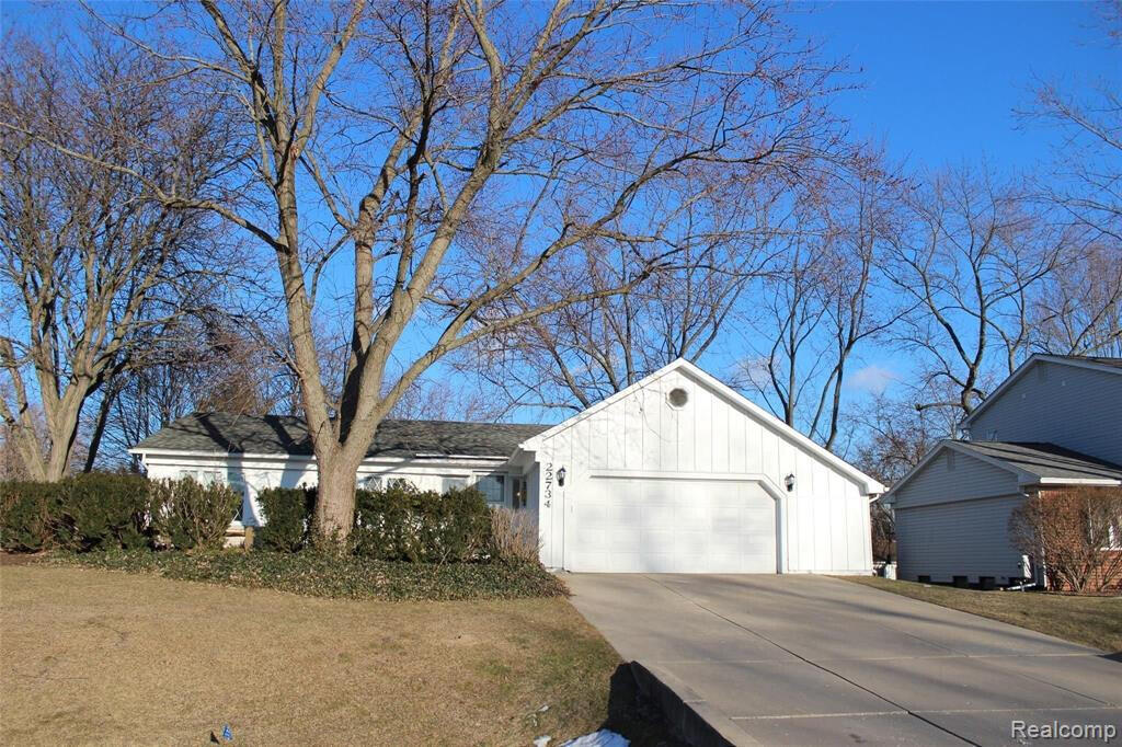 22734 Chestnut Tree Novi, MI 48375 - Photo 1 of 42 Welcome Home