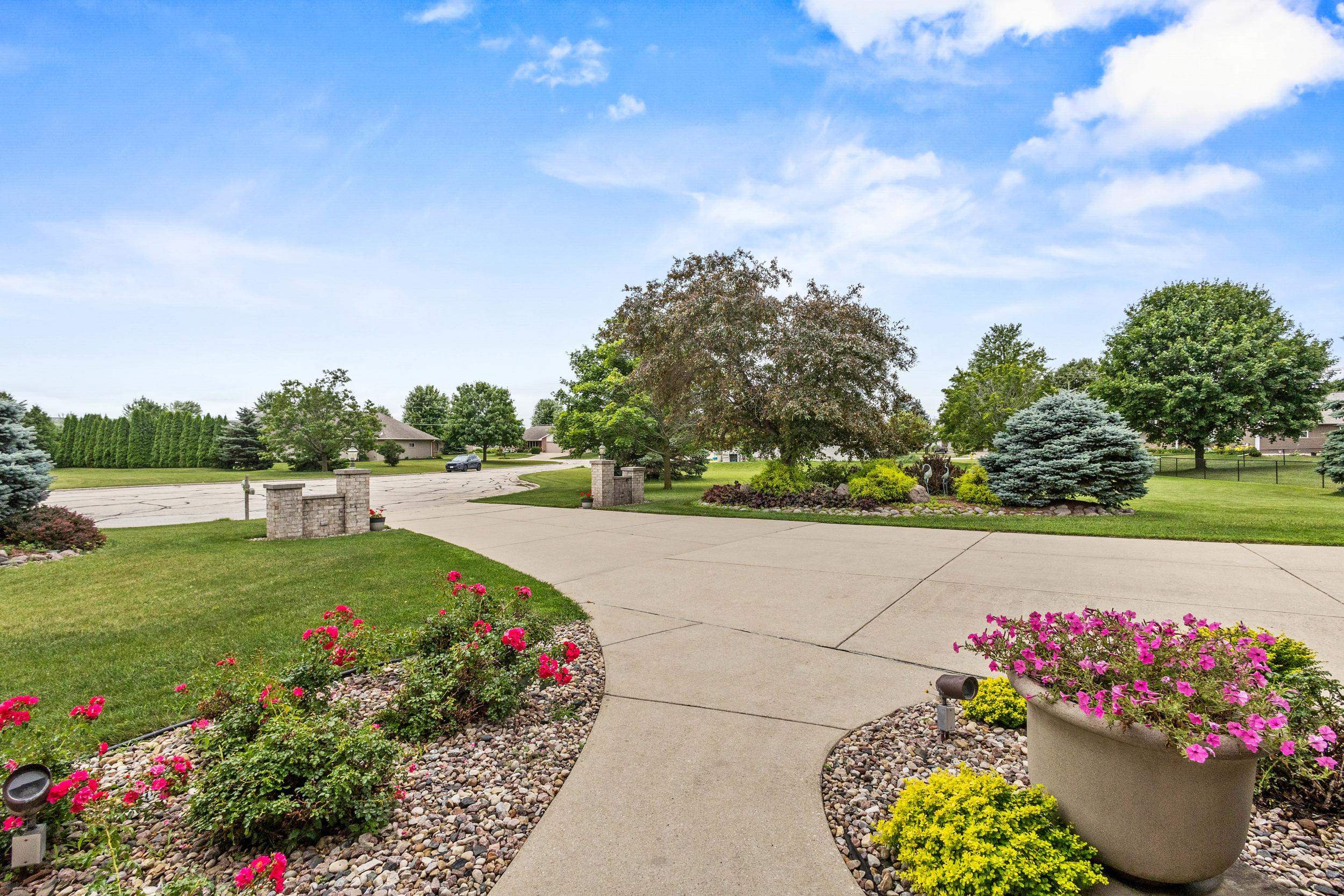 2516 Van Rite Court Green Bay, WI 54311 - Photo 44 of 62