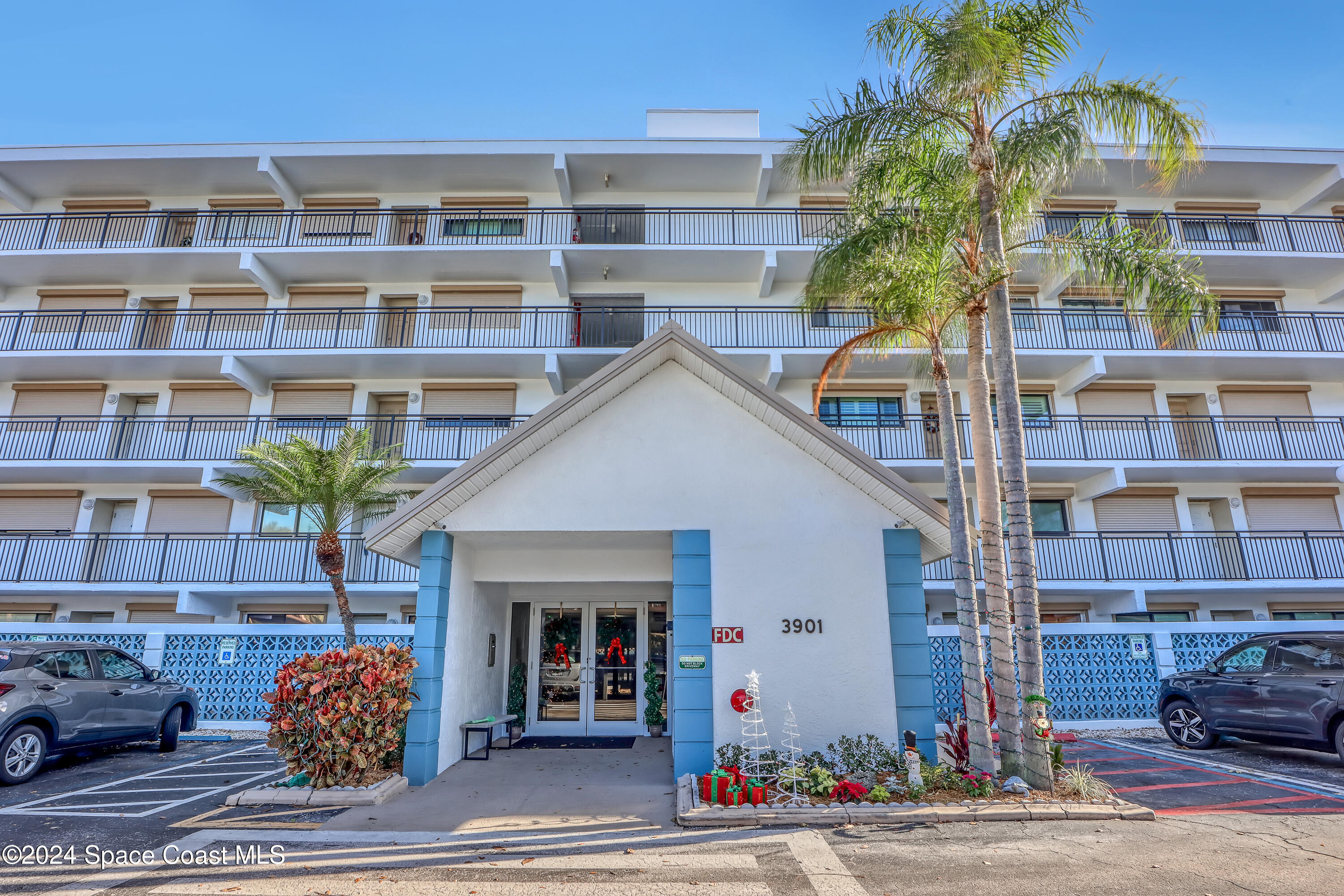 3901 Dixie Highway Northeast, Unit 209 Palm Bay, FL 32905 - Photo 45 of 49 a front view of a building