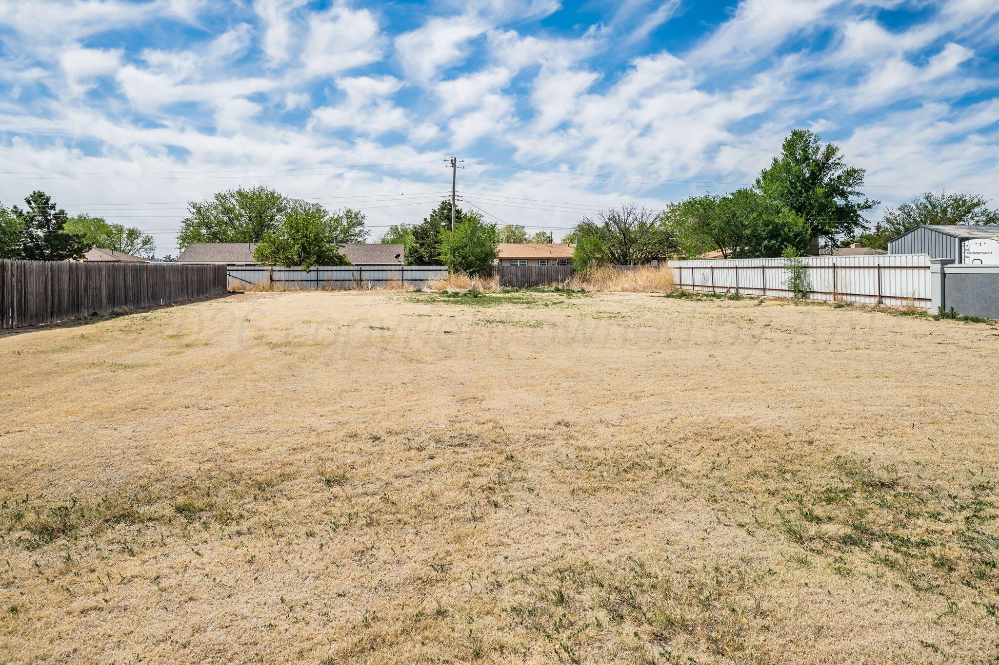 206 Rosemary Lane Amarillo, TX 79119 - Photo 20 of 35 206 Rosemary Ln 24