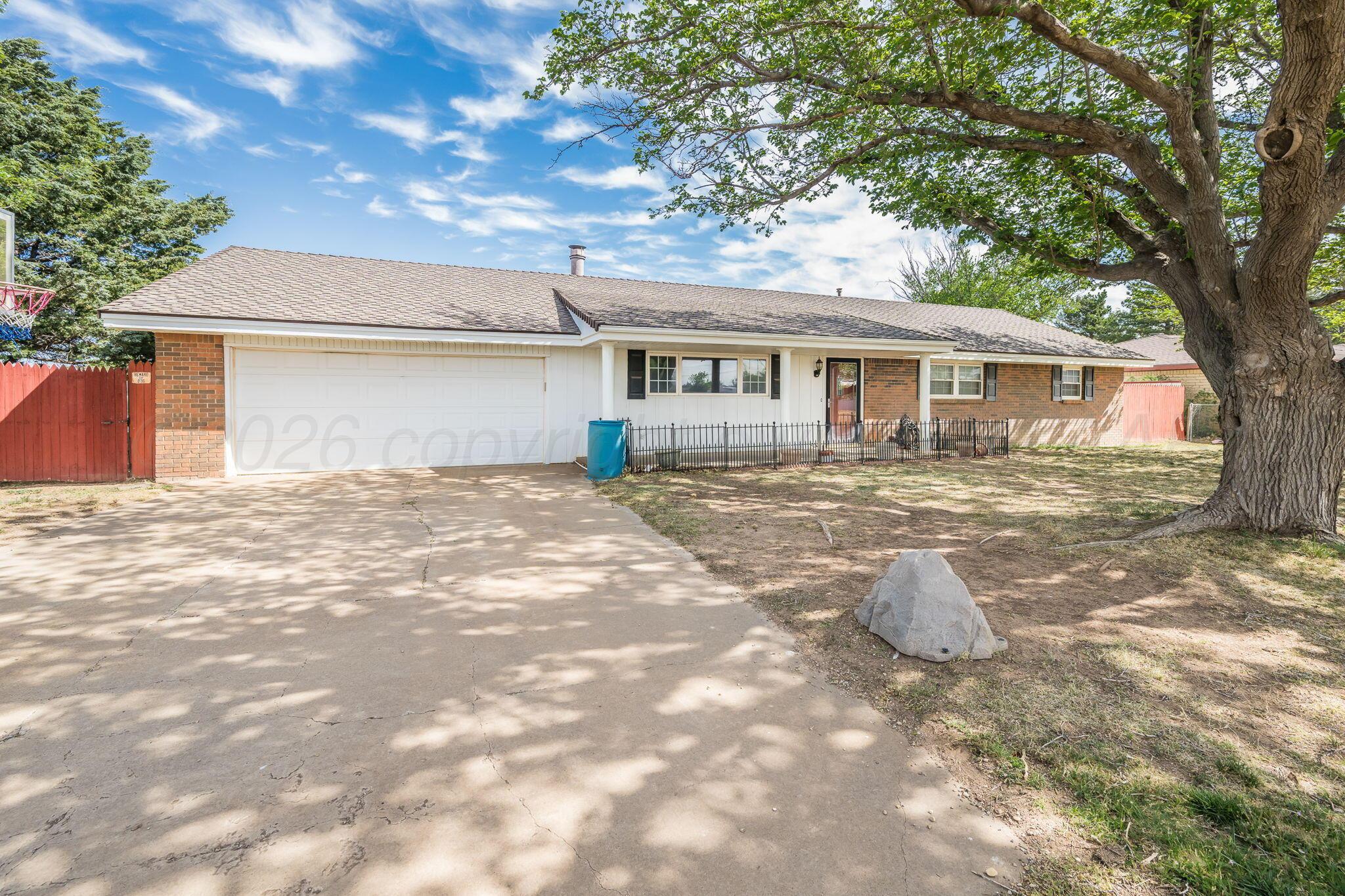 206 Rosemary Lane Amarillo, TX 79119 - Photo 21 of 35 206 Rosemary Ln 01
