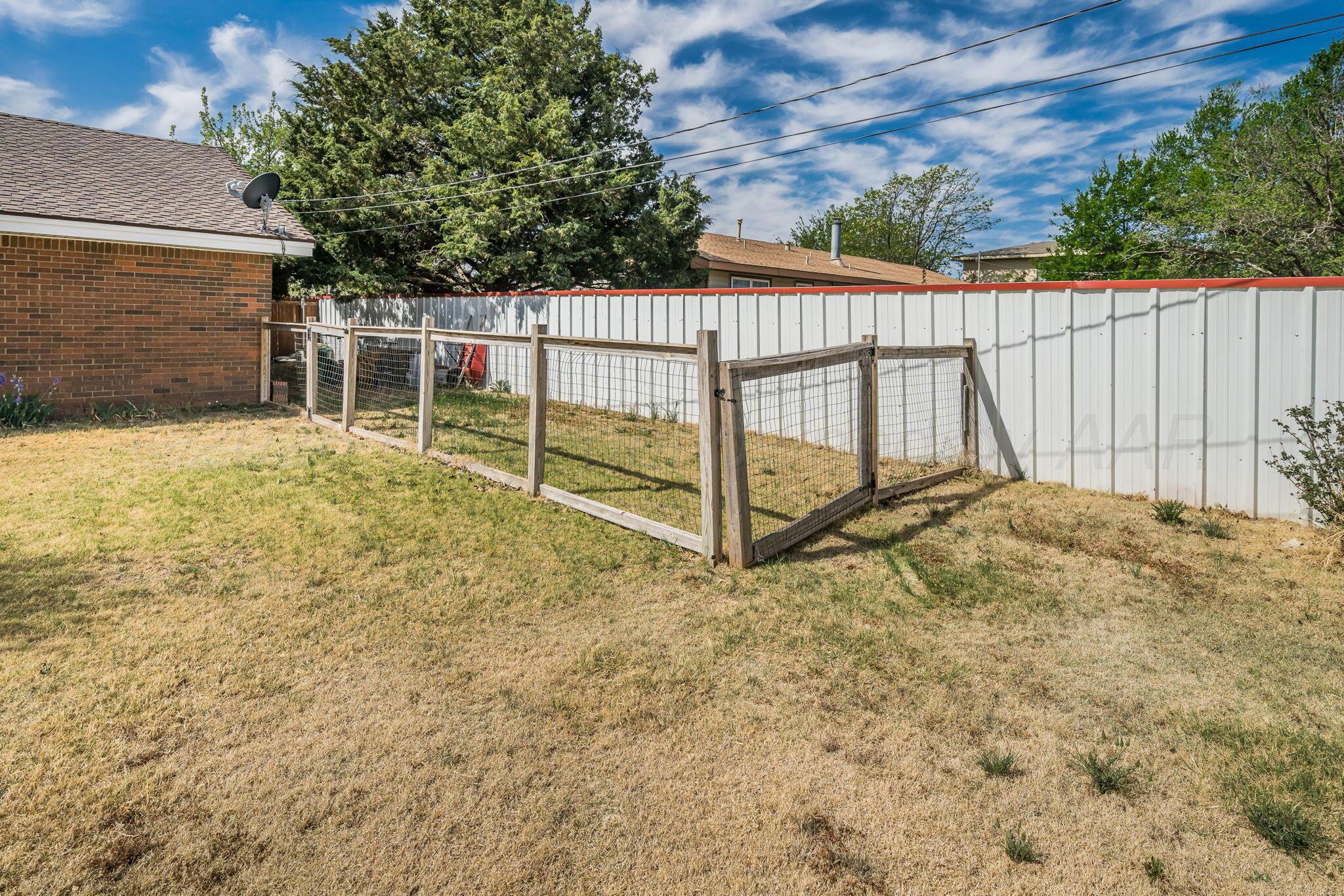 206 Rosemary Lane Amarillo, TX 79119 - Photo 27 of 35 206 Rosemary Ln 04