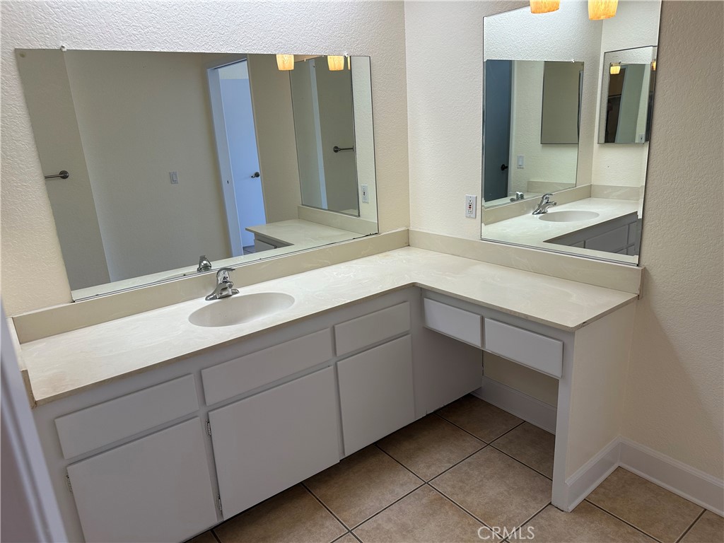 8549 Orange Street Rancho Cucamonga, CA 91701 - Photo 11 of 38