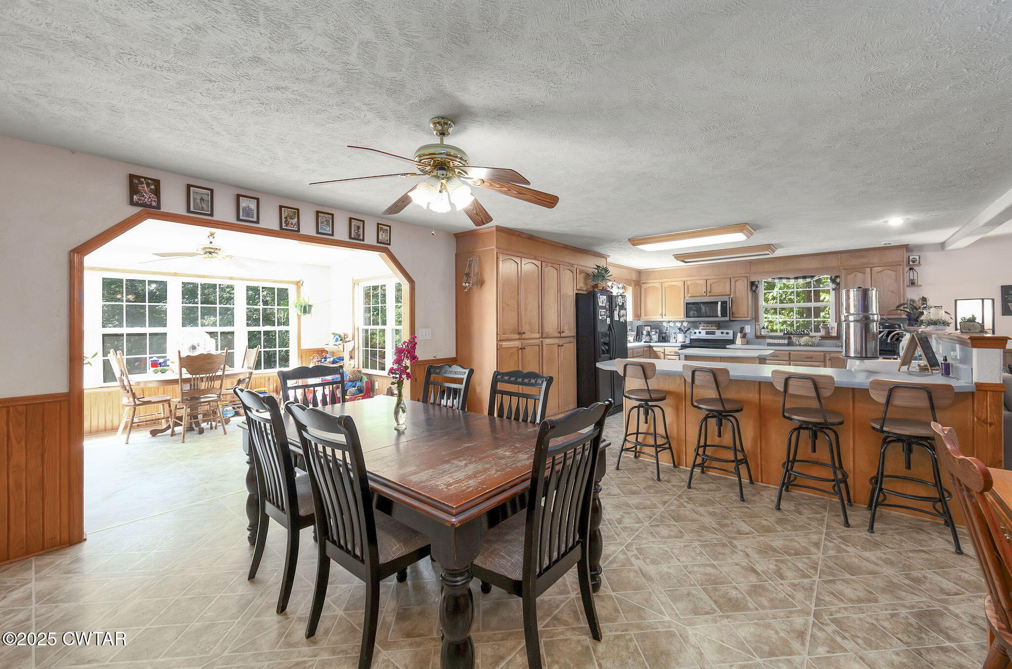 50 Braund Road Finger, TN 38334 - Photo 8 of 65 a view of a dining room with furniture and chandelier