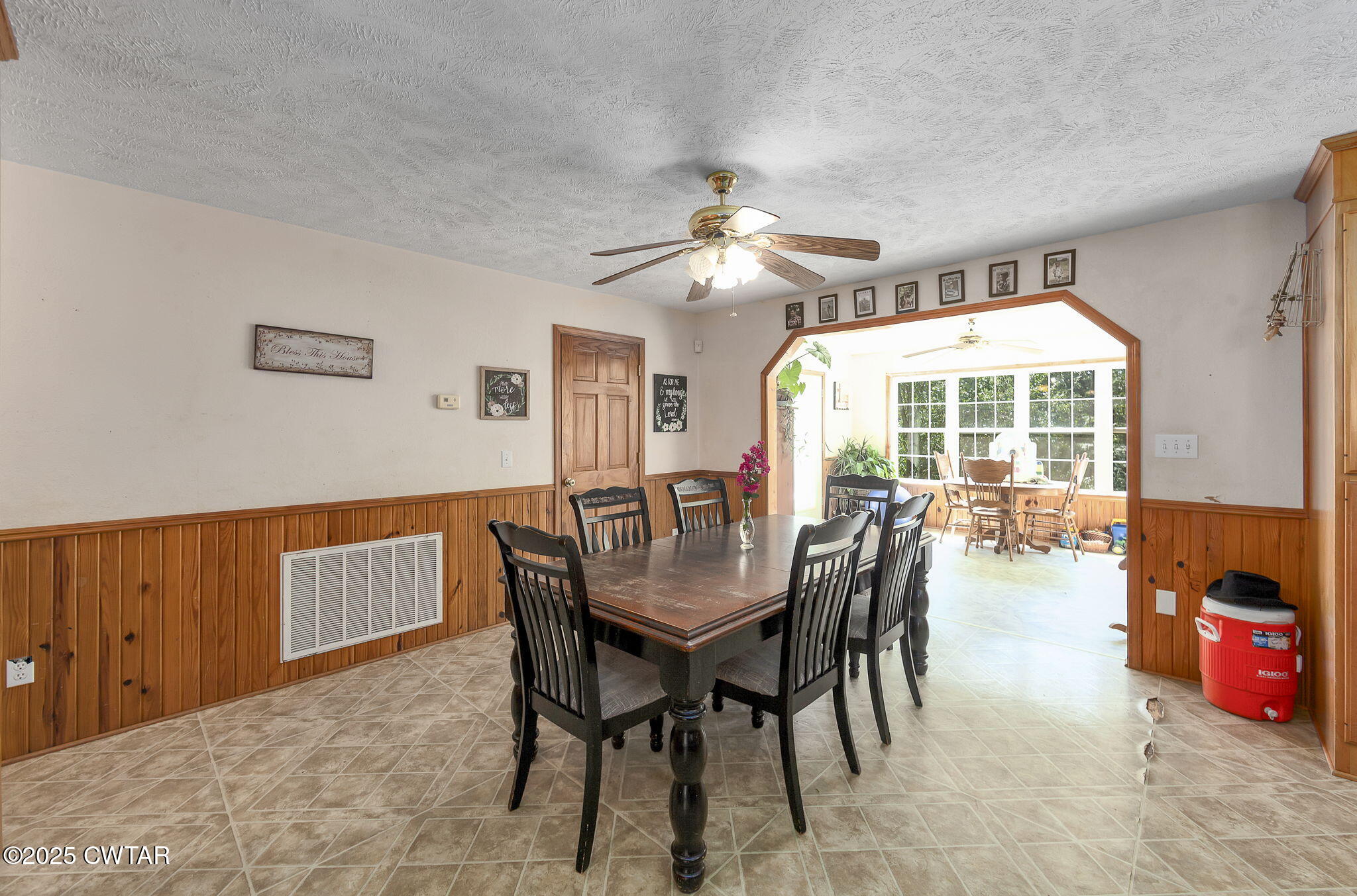 50 Braund Road Finger, TN 38334 - Photo 9 of 65 a dining room with furniture and window