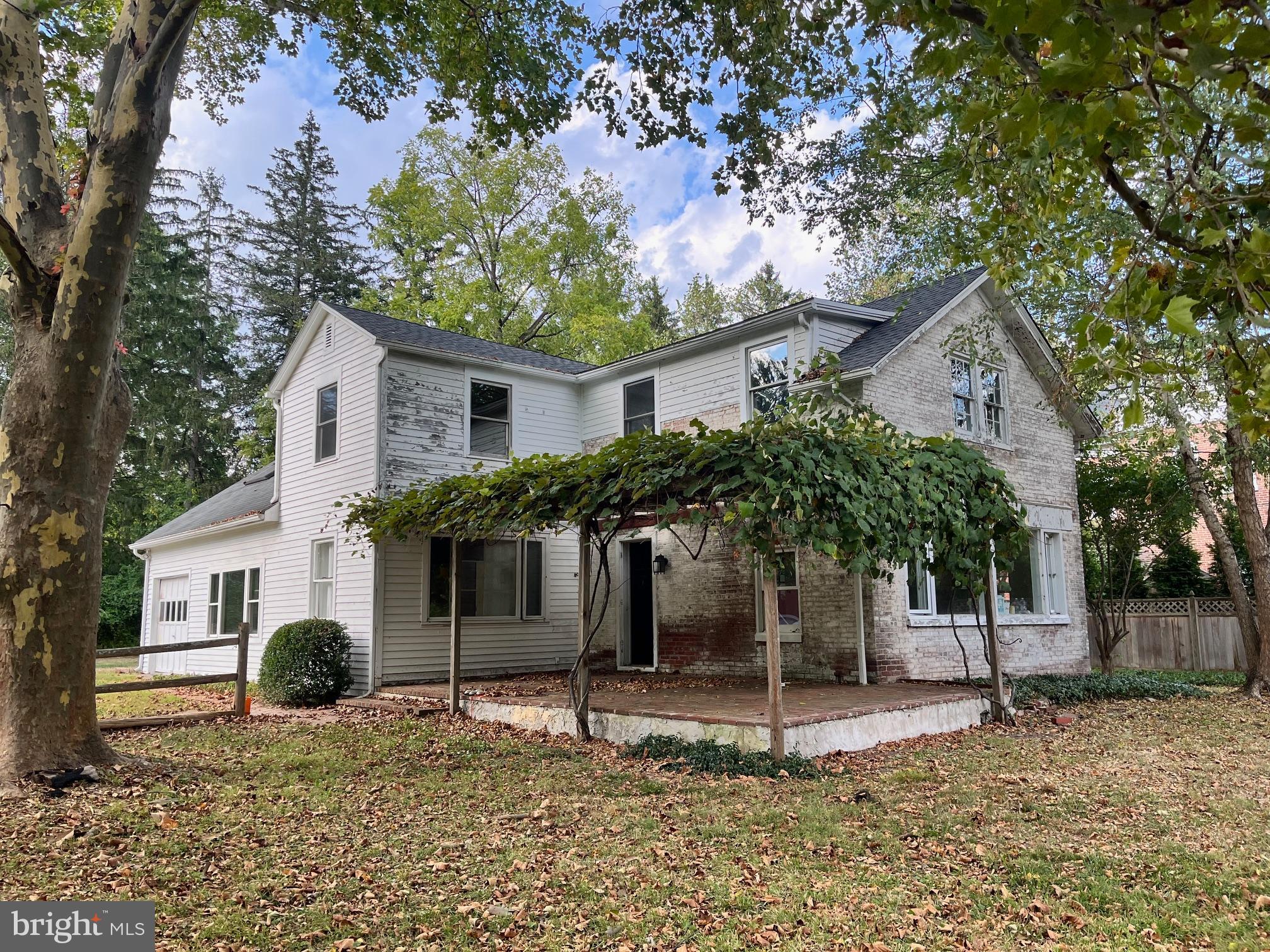 2633 Pennington Road Pennington, NJ 08534 - Photo 1 of 6 Gallery Image 1